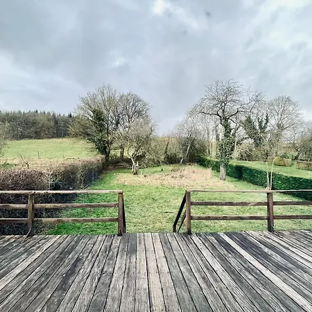 Nature, Chaleur, Calme Et Confort Au Coeur Des Ardennes Belges カントリーハウス